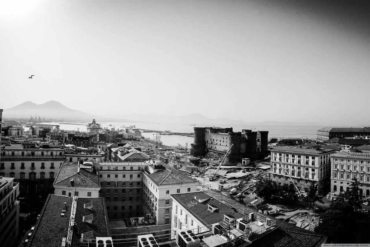 Donnare Casavacanza - Historic Center Of Naples Italy