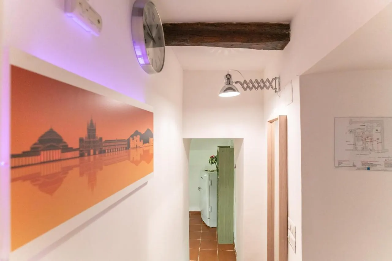 Donnare Casavacanza - Historic Center Of Naples